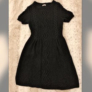5/$25 Forever21 Black knit sweater dress